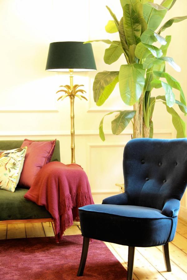 Secret Hideaways Tropical Feeling Mit 2 Schlafzimmer Nahe City L Messe L Flughafen L Hbf Duisburg Kültér fotó