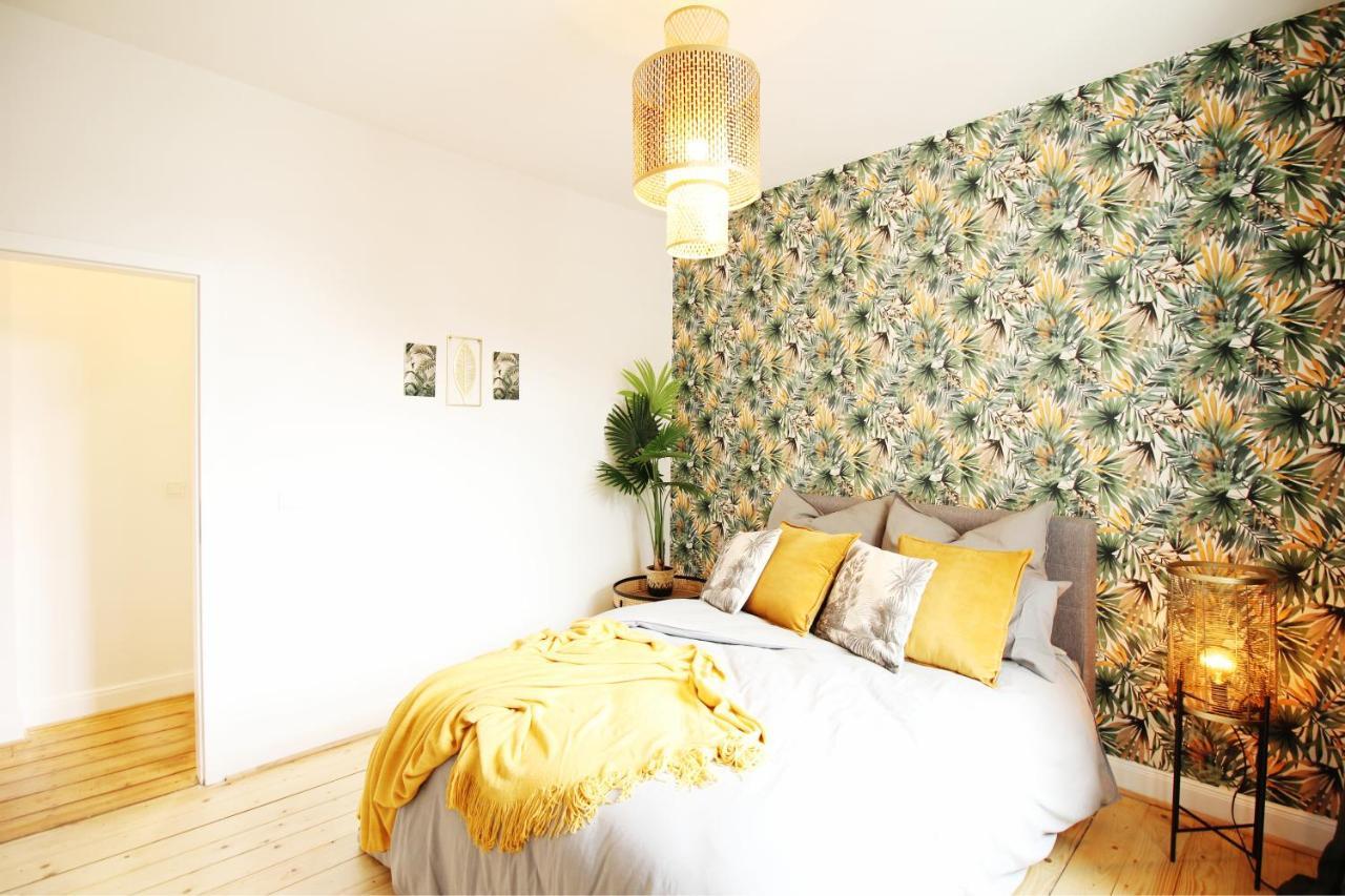 Secret Hideaways Tropical Feeling Mit 2 Schlafzimmer Nahe City L Messe L Flughafen L Hbf Duisburg Kültér fotó