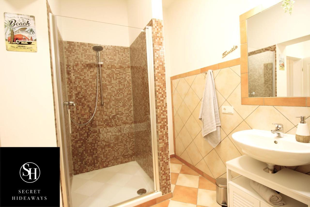 Secret Hideaways Tropical Feeling Mit 2 Schlafzimmer Nahe City L Messe L Flughafen L Hbf Duisburg Kültér fotó